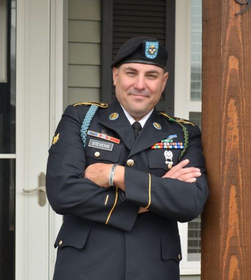 James Stevens Vet 3_crop_492_550