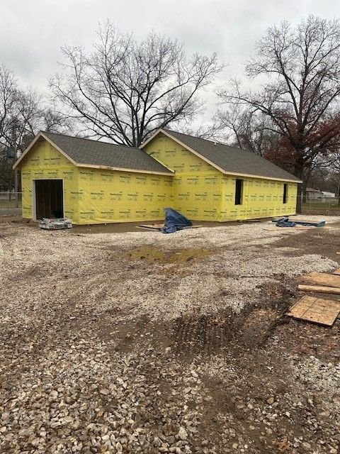 Roof 1 complete 1