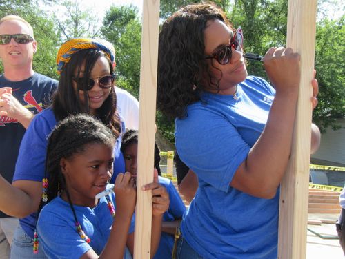 20190823_Chalk_Brittney_WallRaising_HFHGPA_42